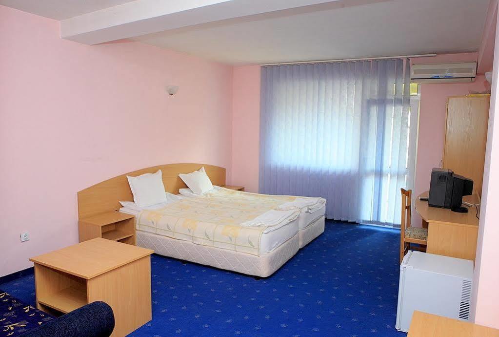 St.St. Constantine And Helena Hotel Sandanski Luaran gambar